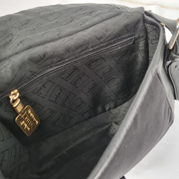 Moschino crossbody bag - Picture 5 of 9